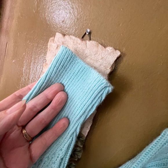 Vintage Fortune Knits , Inc. size medium light blue sweater. - Picture 3 of 5